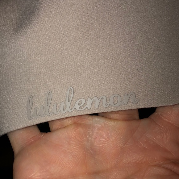 Lululemon bra - Picture 3 of 6
